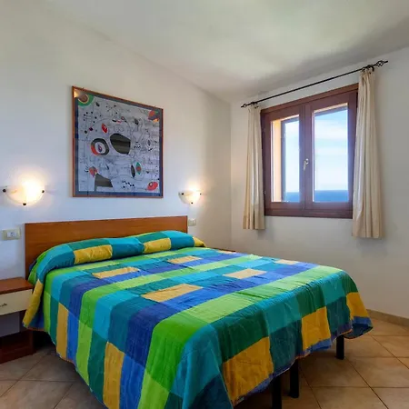 Prázdninový dům Sea View Isola Rossa 3 Cascabraga