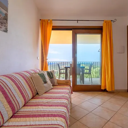 Prázdninový dům Sea View Isola Rossa 3
